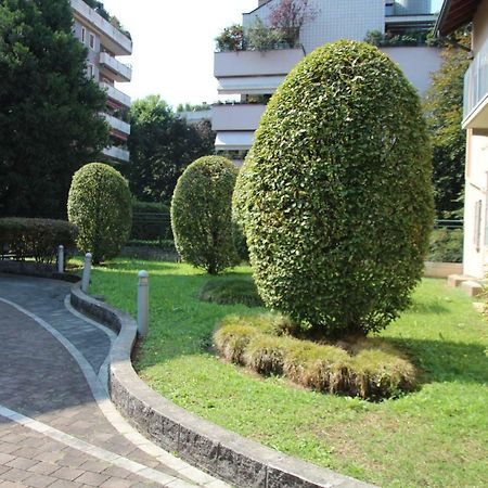 Parco Di Monza Apartment מראה חיצוני תמונה